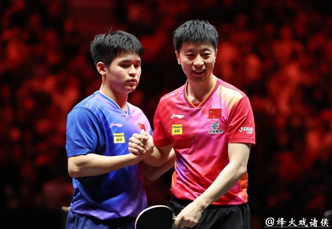 靠硬实力和反手啃下!马斯喀特赛:林诗栋3-2西多连科,晋级男单八强! 靠硬实力和反手啃下!马斯喀特赛:林诗栋3-2西多连科,晋级男单八强!